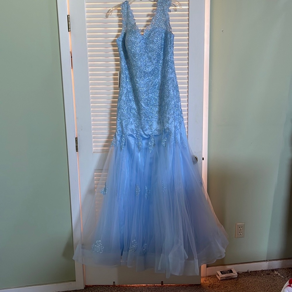 Mermaid style baby blue dress nwt
